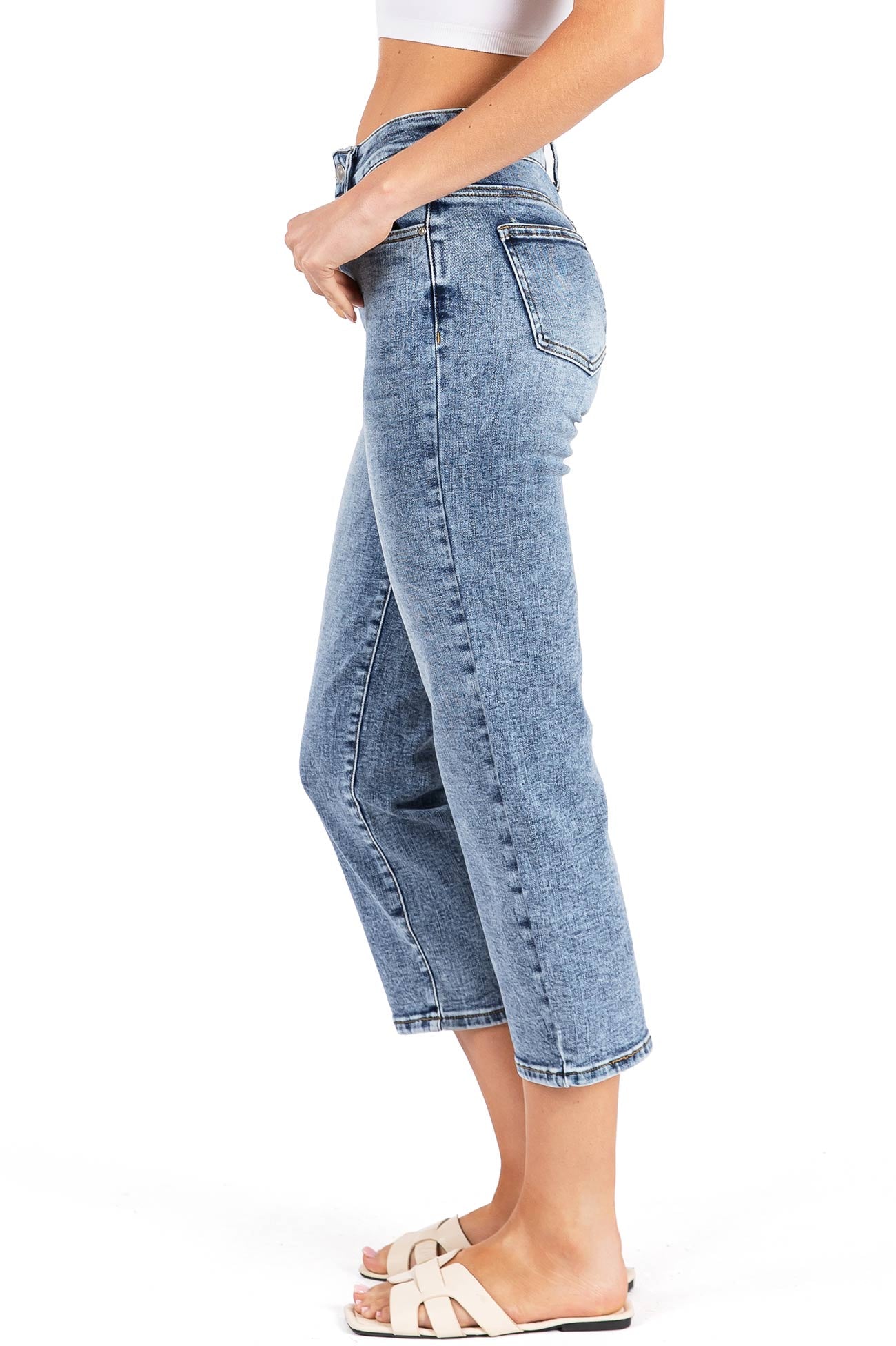 Cropped Straight Leg Jeans