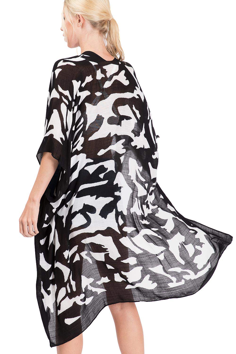 Abstract Contrast Kimono