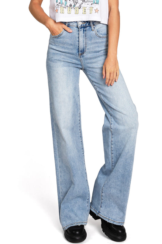 Prime Wide-Leg Flares